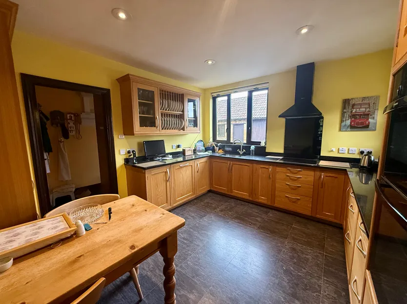 South Petherton, TA13, photo 13