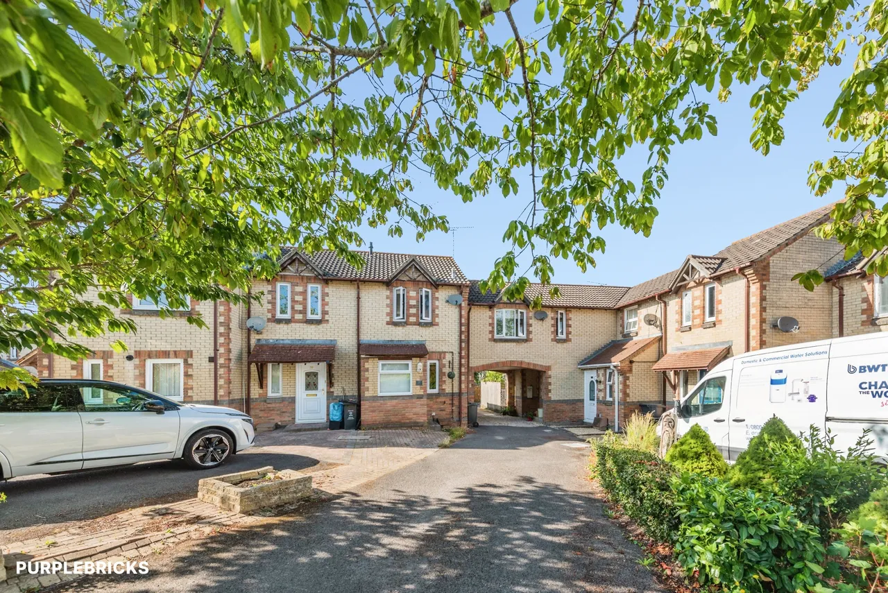 Wilkins Close, Upper Stratton, SN2, photo 14