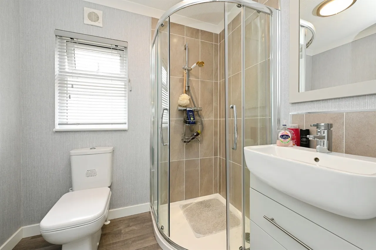 Main Road, West Winch, PE33, photo 9