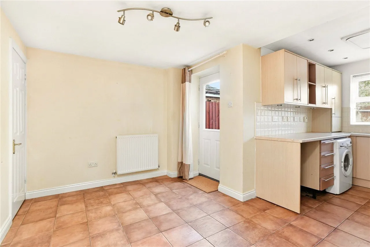 Lingfield Crescent, Stratford-upon-Avon, CV37, photo 10