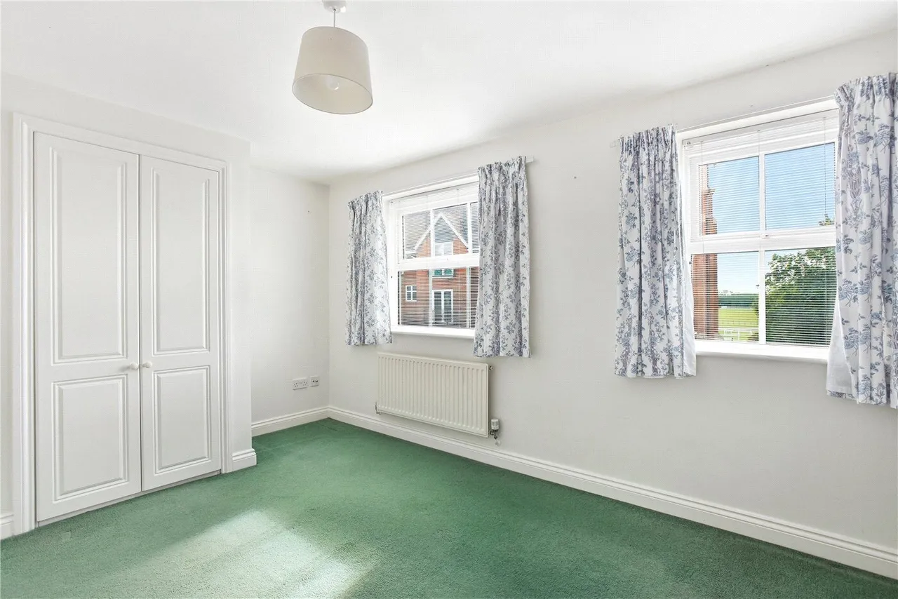 Lingfield Crescent, Stratford-upon-Avon, CV37, photo 6