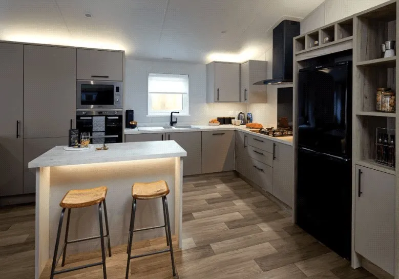 Manor Road, Hayling Island, PO11, photo 5