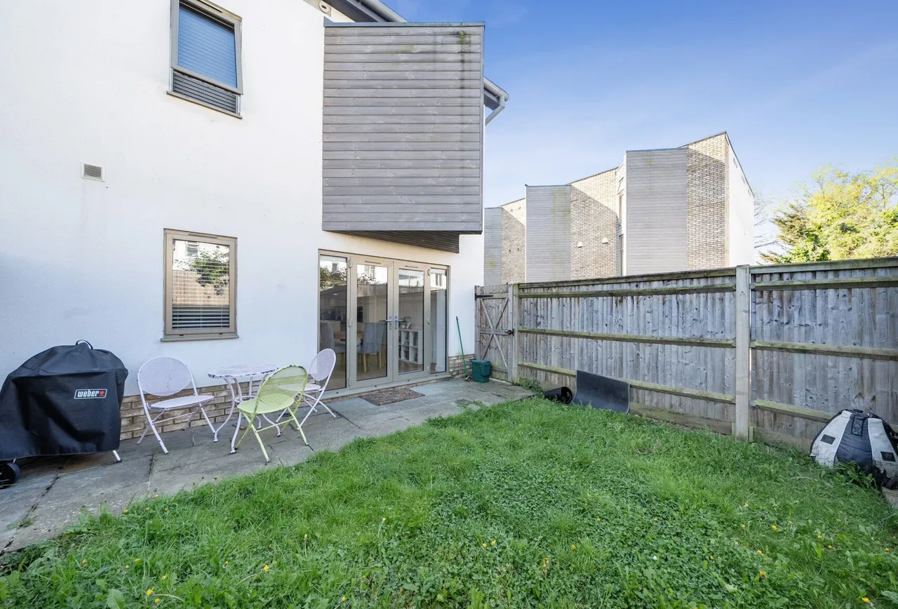 York Lane, Mitcham, CR4 1GX, photo 13