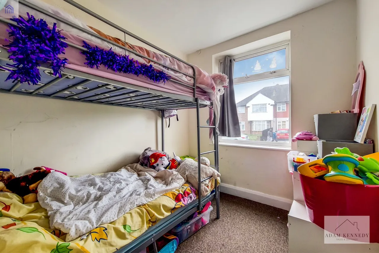 49 Sandhurst Road, Edmonton, London, N9 8BA, photo 6