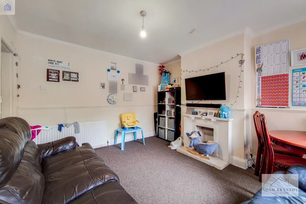 49 Sandhurst Road, Edmonton, London, N9 8BA, photo 8