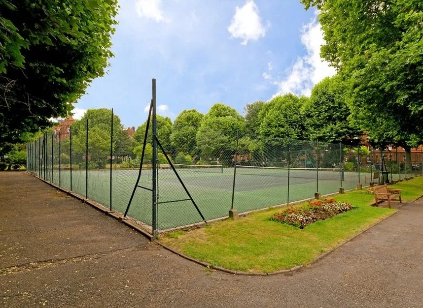 Queen's Club Gardens, West Kensington, W14, photo 6