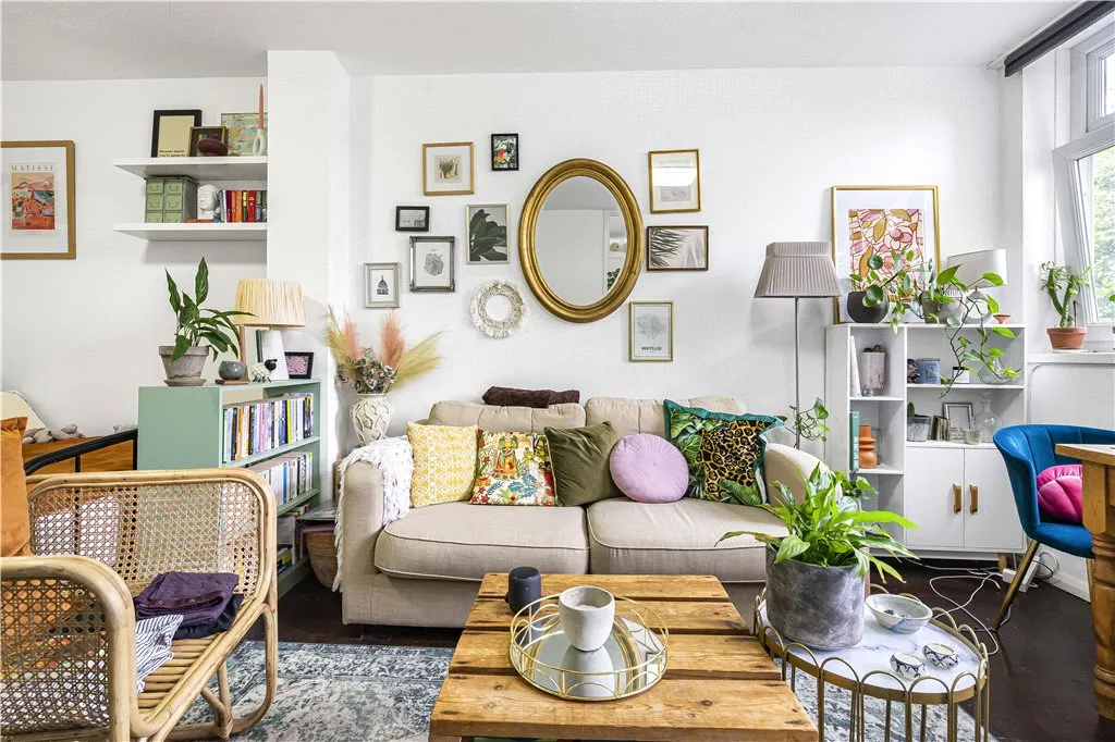 flat for sale, Carlton Drive, London, SW15
