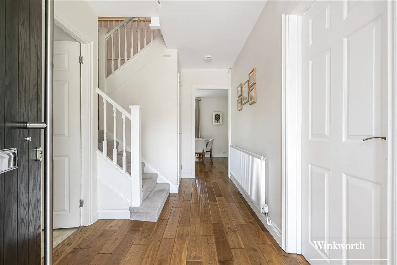 Oak Tree Close, Virginia Water, Surrey, GU25, photo 6