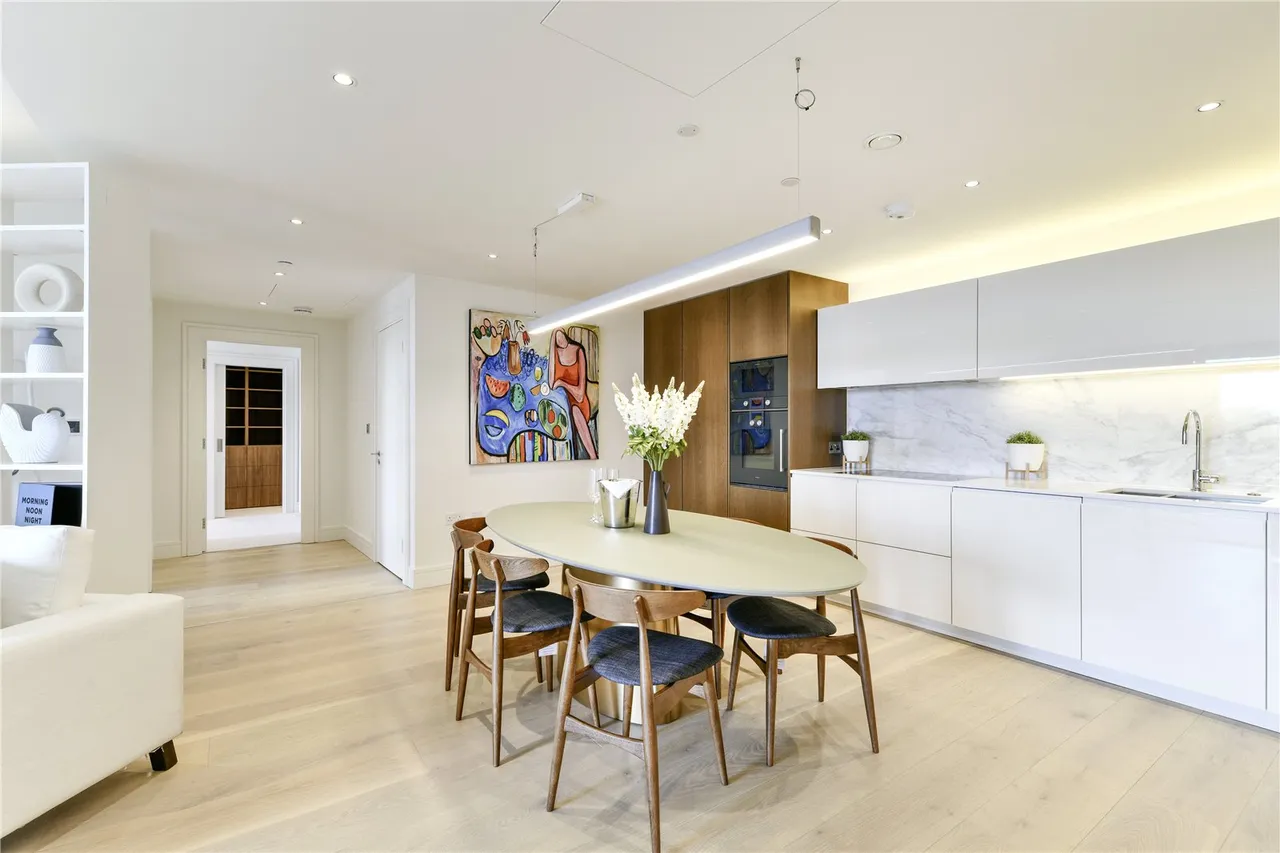 Lighterman Towers, Chelsea Harbour, SW10, photo 6