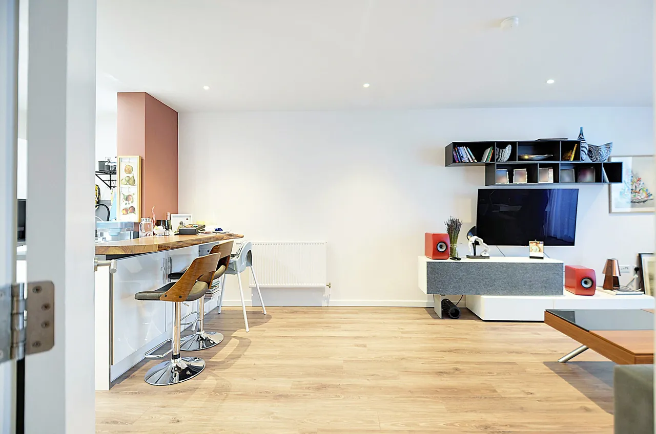 Apartment 102, Catalina House, London, photo 8
