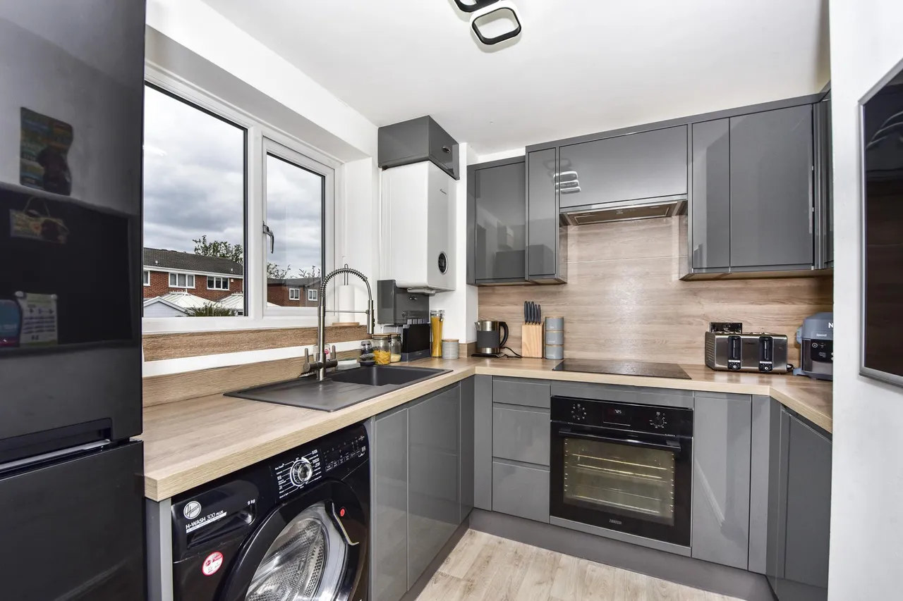 Wadsworth Drive, Sheffield, S12, photo 5