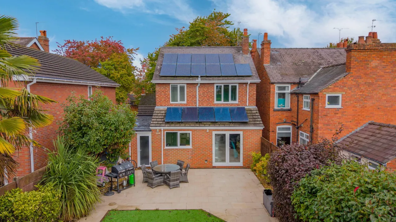 Oak Street, Kingswinford, DY6, photo 37