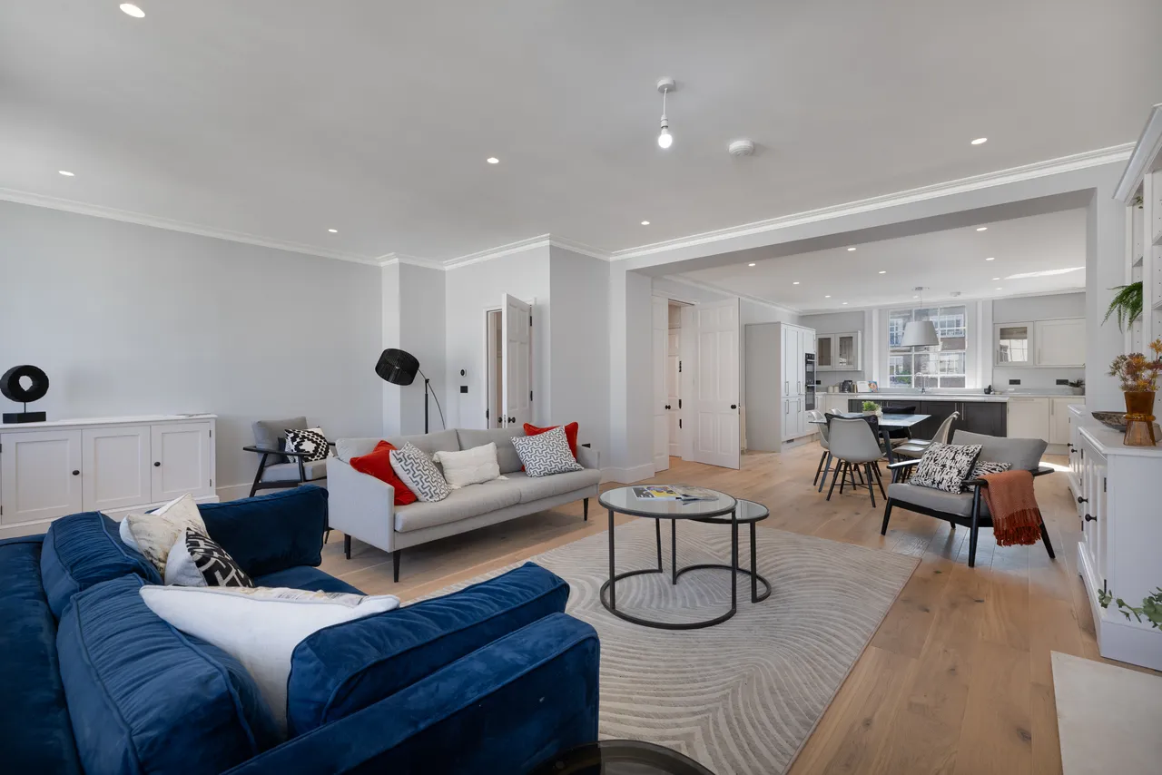 Knightsbridge, Eaton Place, Belgravia, London, photo 5