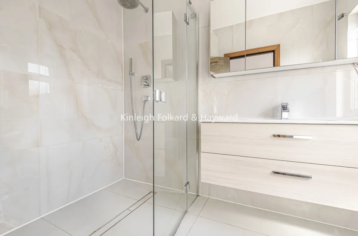 Saddlescombe Way, London, N12, photo 8