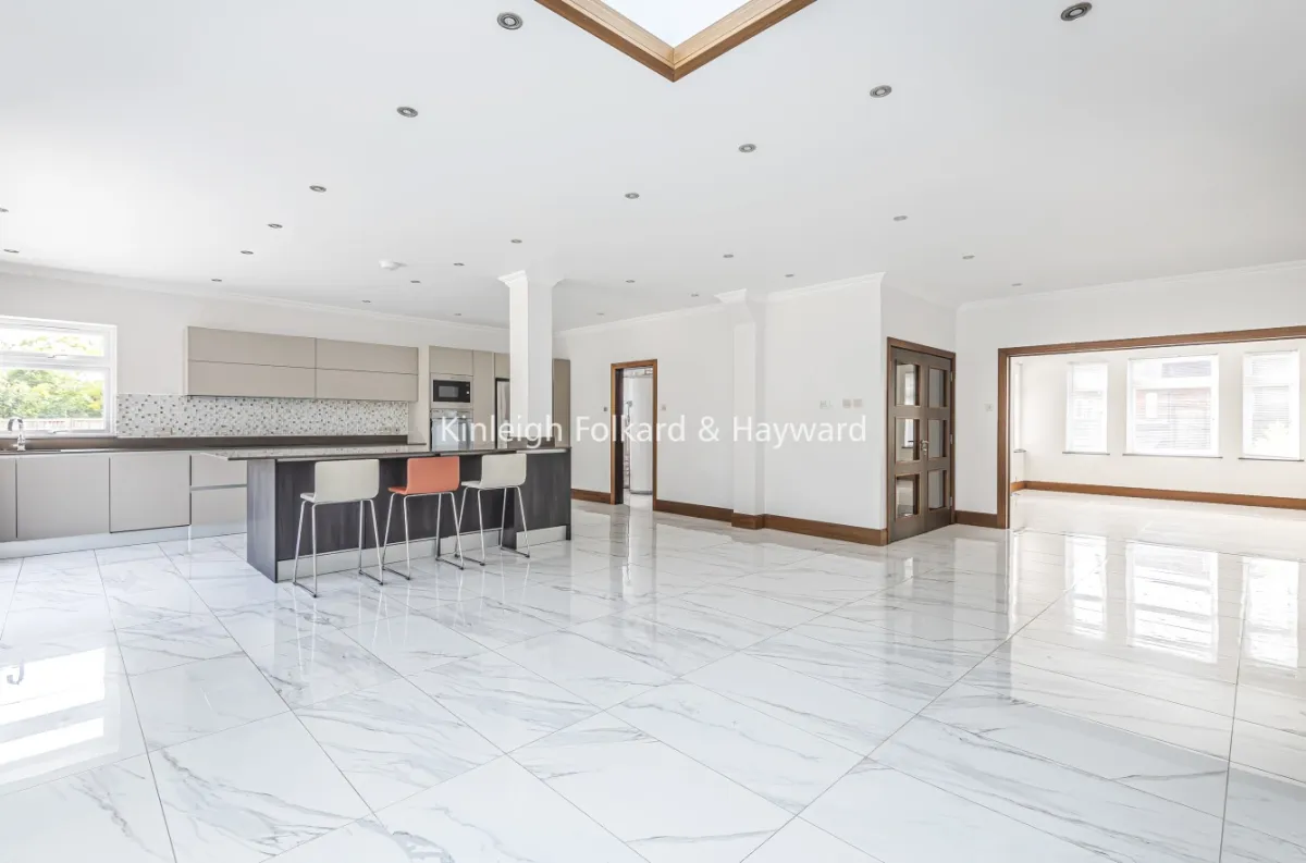 Saddlescombe Way, London, N12, photo 3