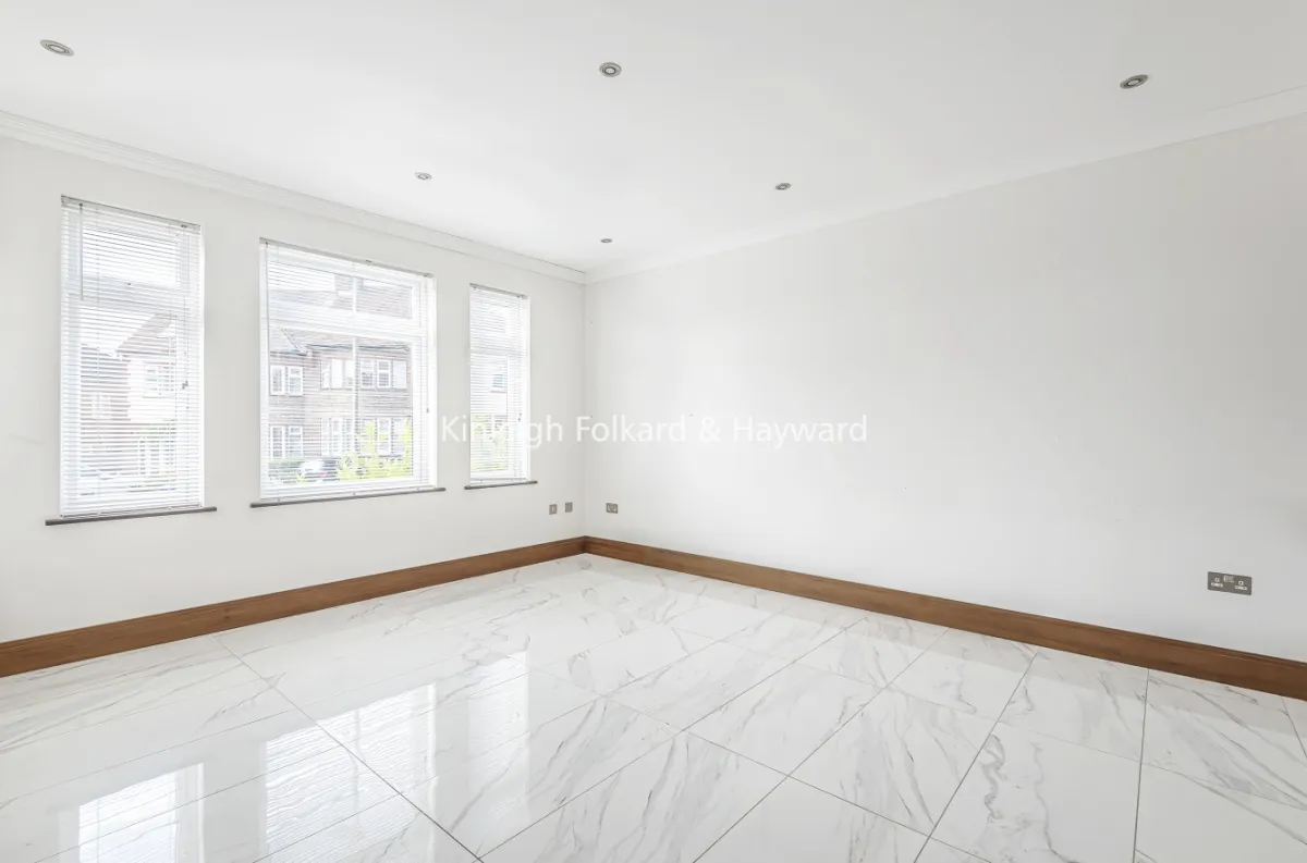 Saddlescombe Way, London, N12, photo 4