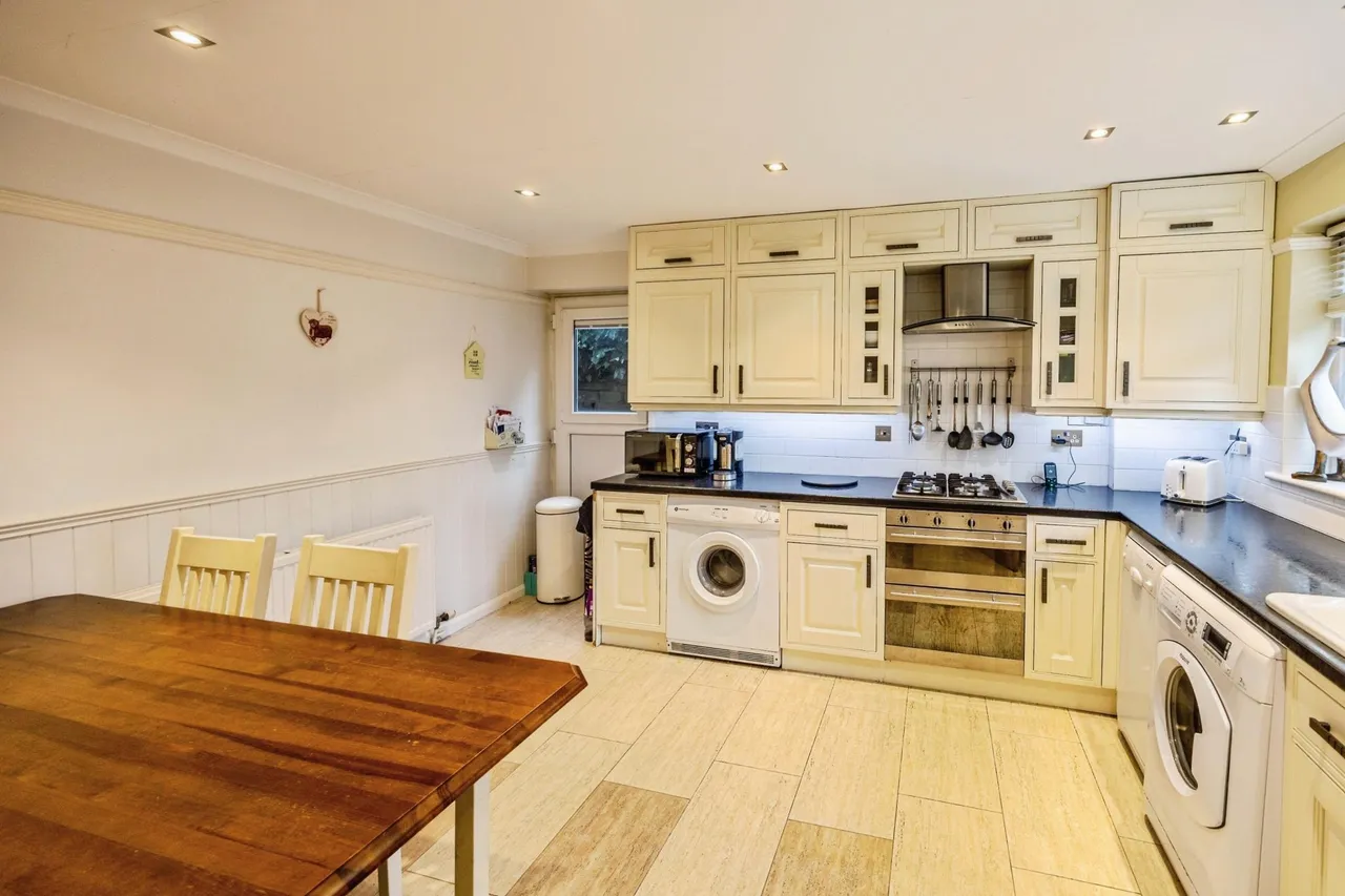 Finkil Street, Brighouse, HD6, photo 3