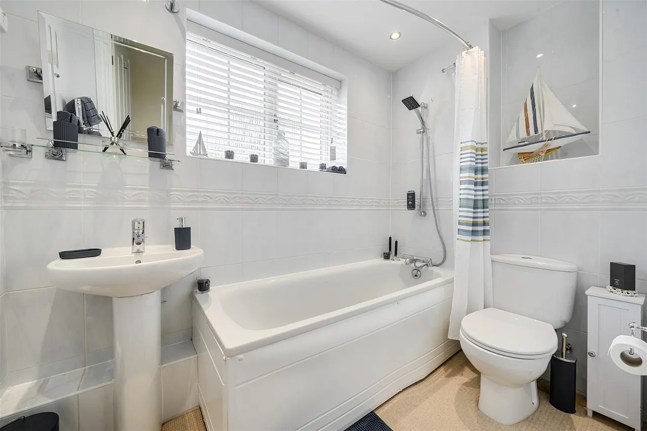 Havelock Road, Warsash, photo 11