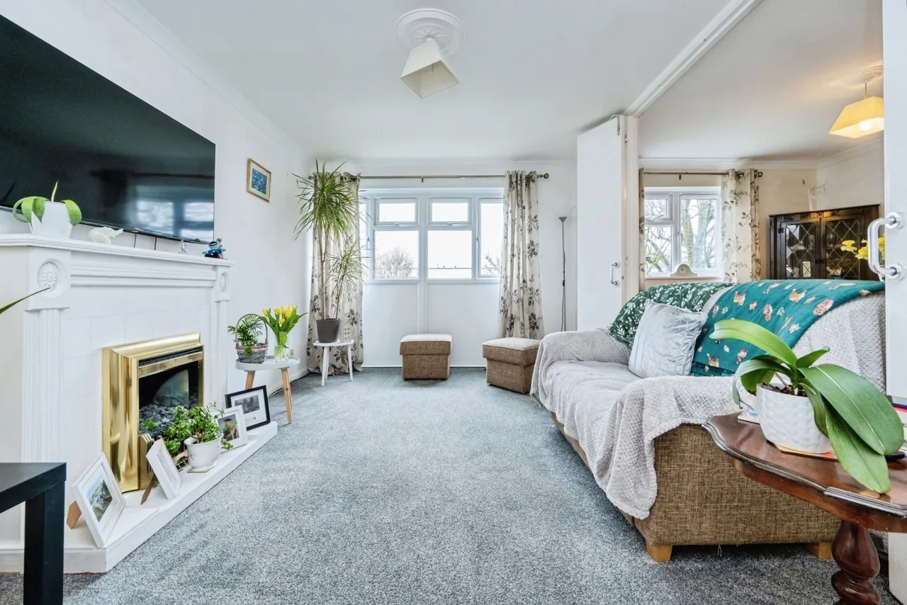 Abbott Crescent, Kempston, Bedford, Bedfordshire, MK42, photo 13