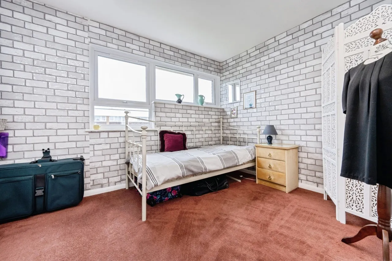 Abbott Crescent, Kempston, Bedford, Bedfordshire, MK42, photo 10