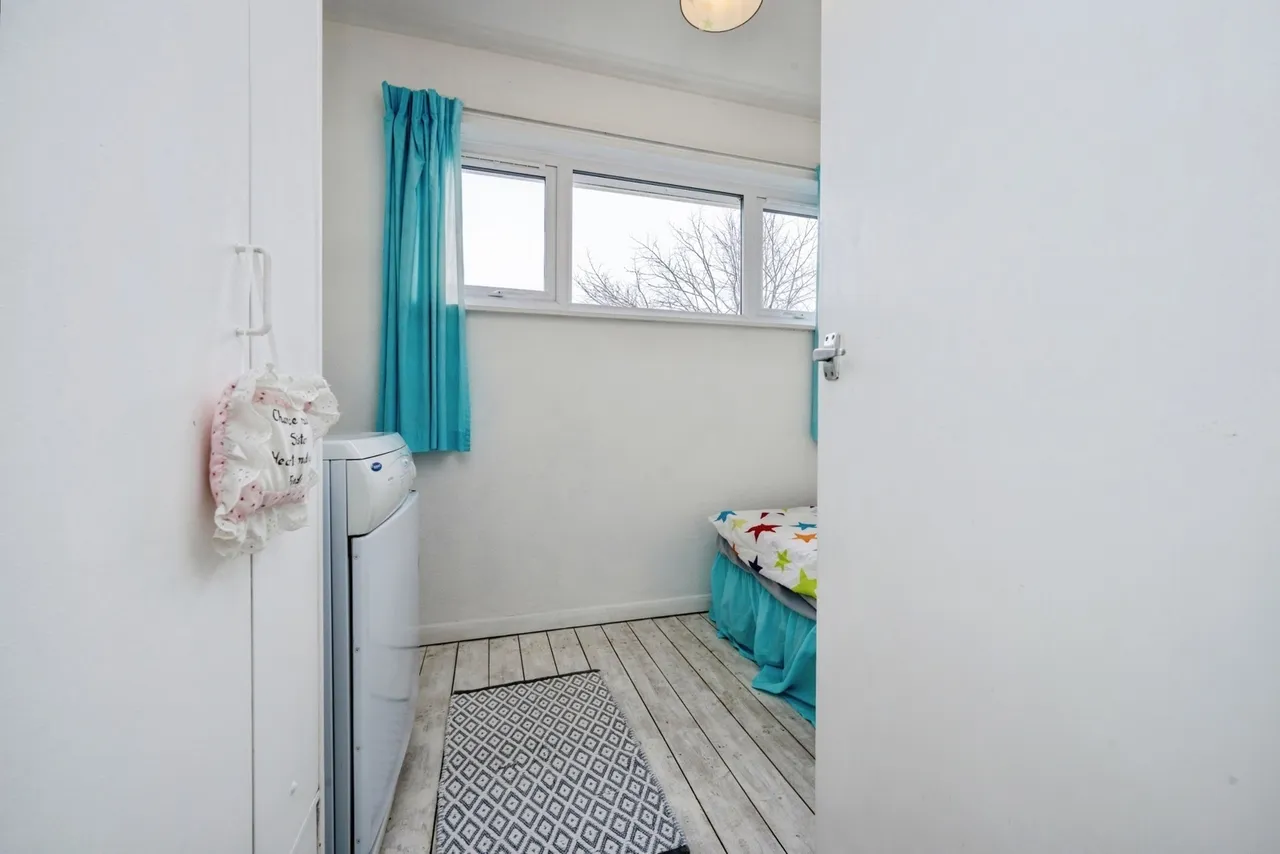 Abbott Crescent, Kempston, Bedford, Bedfordshire, MK42, photo 21