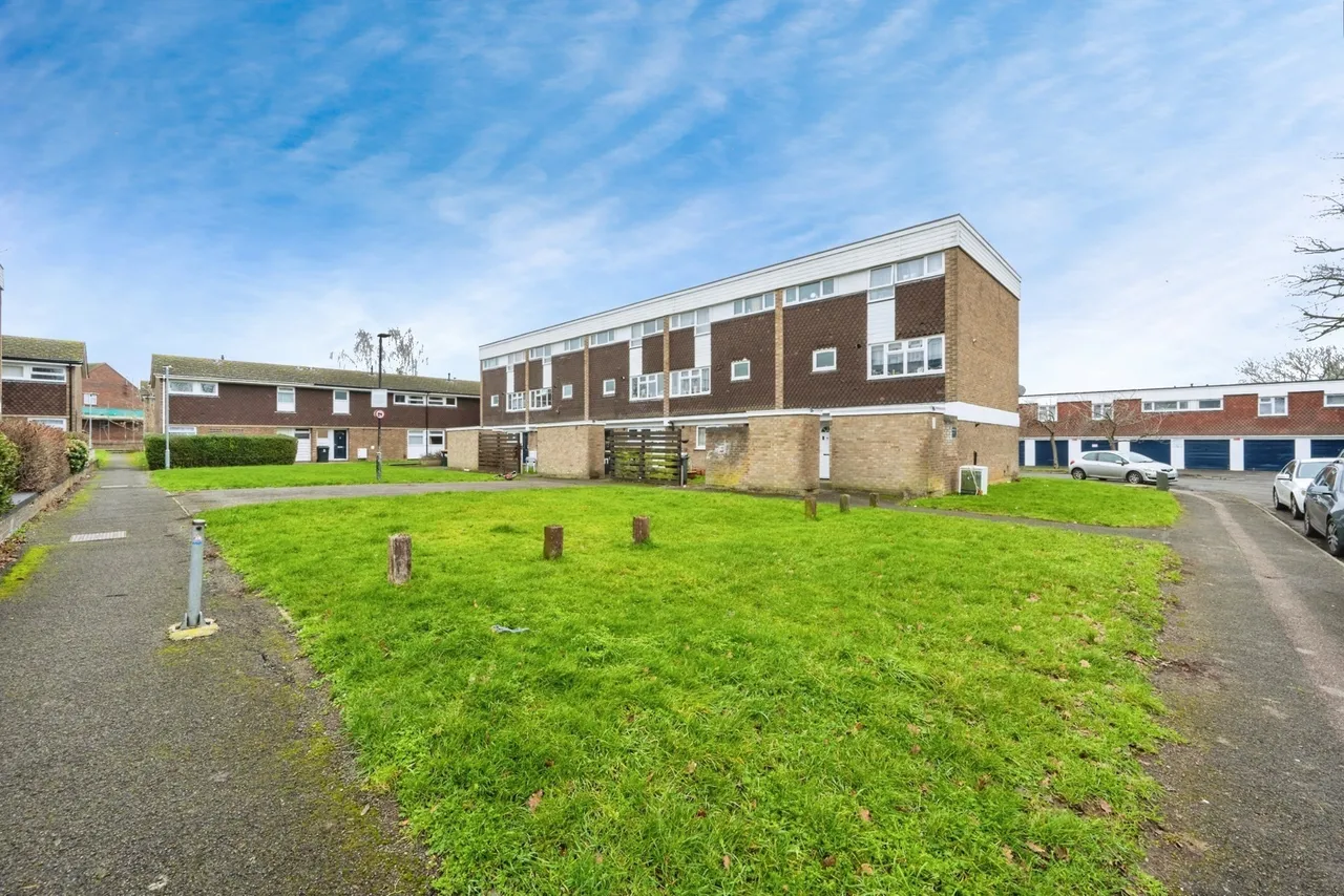 Abbott Crescent, Kempston, Bedford, Bedfordshire, MK42, photo 19