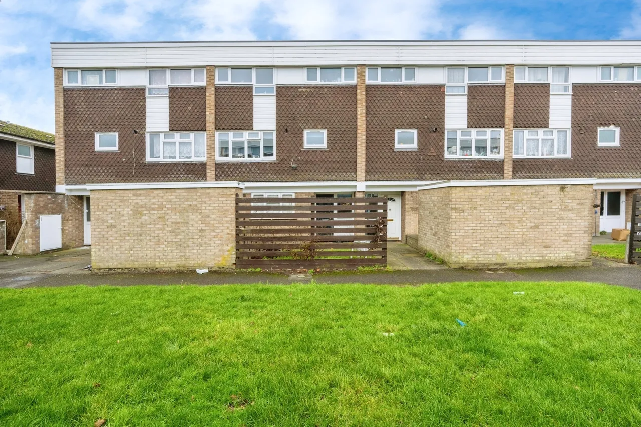 Abbott Crescent, Kempston, Bedford, Bedfordshire, MK42, photo 18