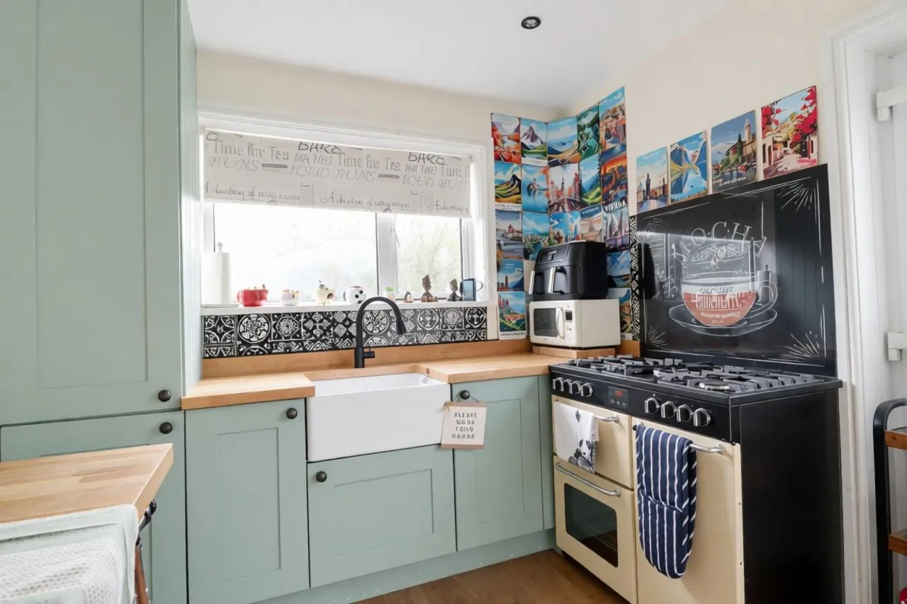 Cherry Tree Road, Crewe, photo 8
