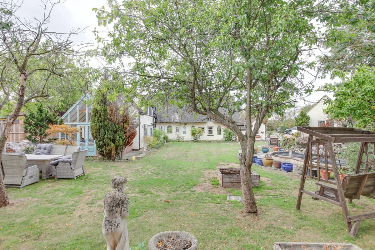 Wildwood Cottage, Cutlers Green, CM6, photo 4