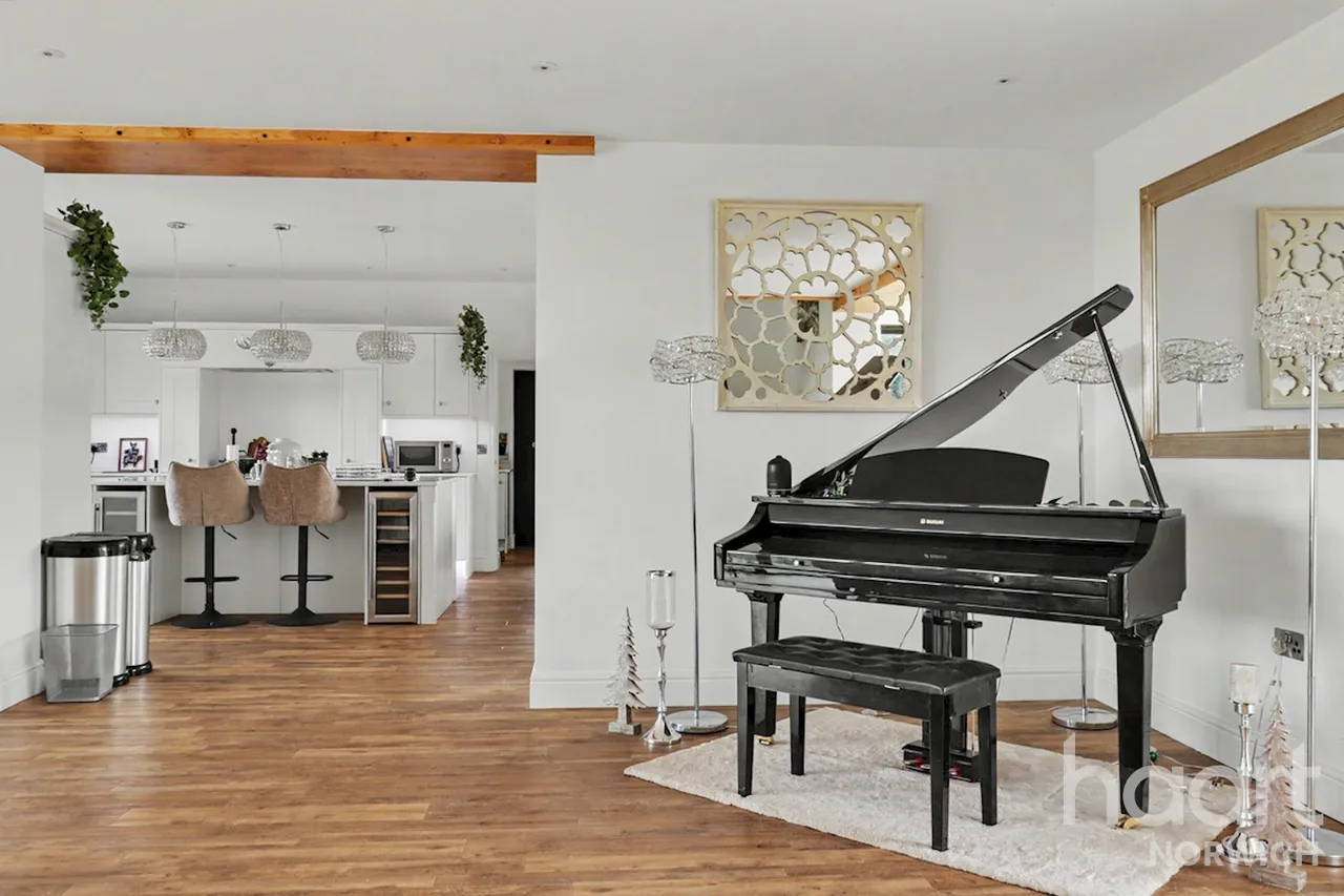 Hall Drive, Norwich, NR5, photo 6