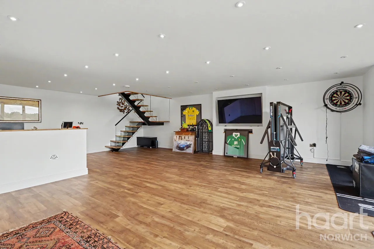 Hall Drive, Norwich, NR5, photo 27