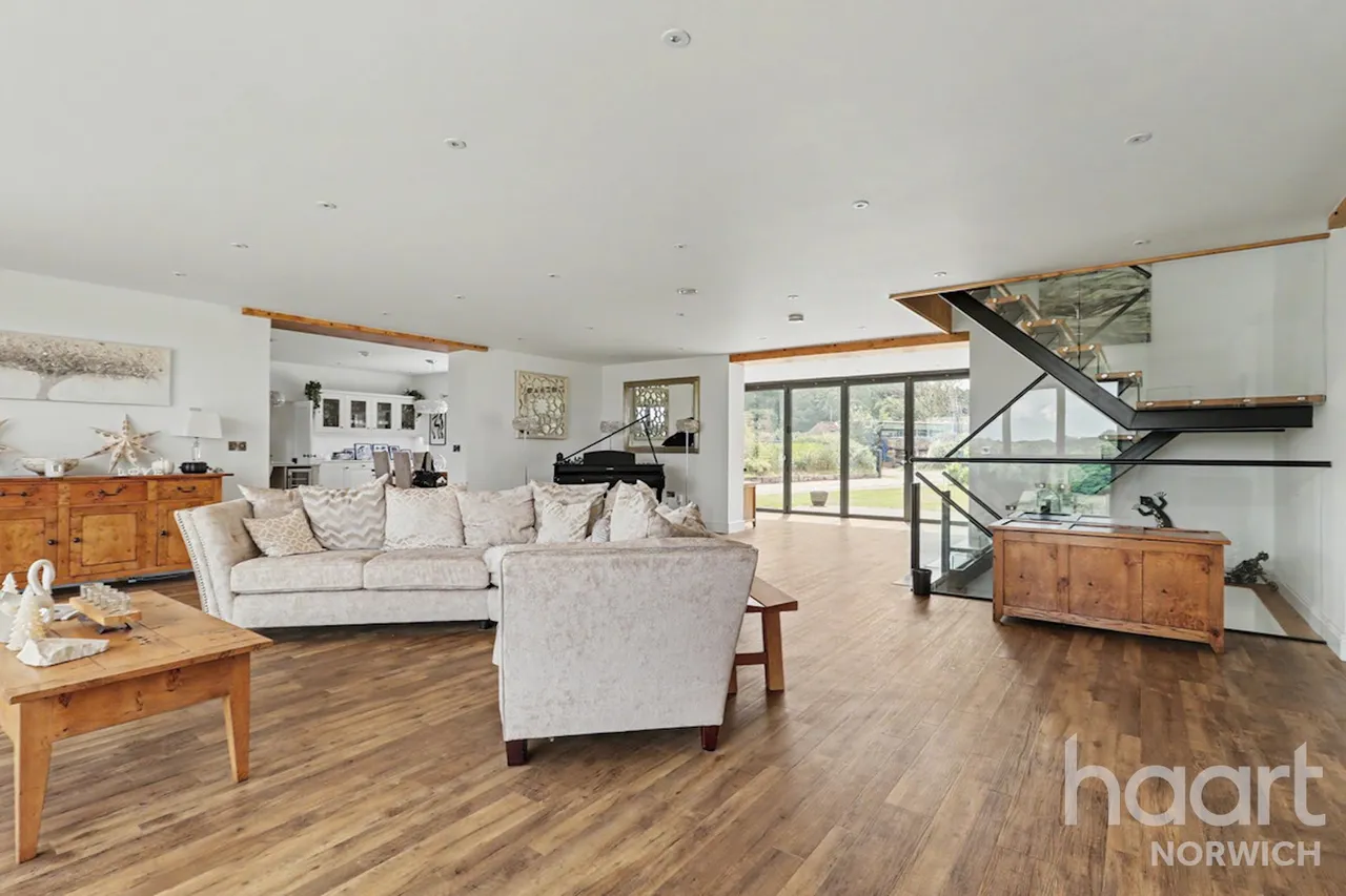 Hall Drive, Norwich, NR5, photo 4