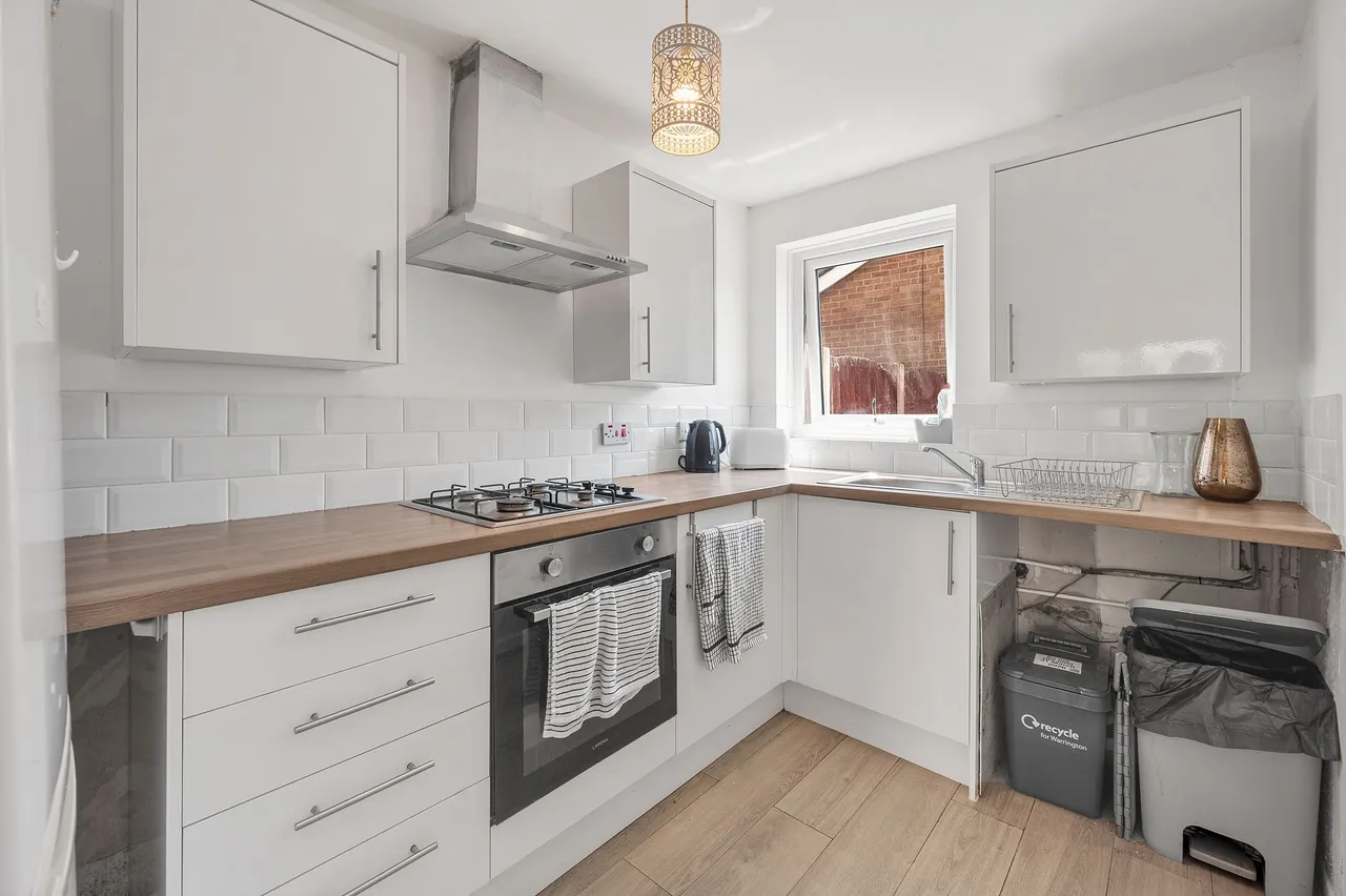 40a Gairloch Close, Fearnhead, Warrington, Warrington, WA2 0SG, photo 10