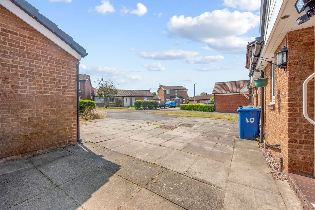 40a Gairloch Close, Fearnhead, Warrington, Warrington, WA2 0SG, photo 16