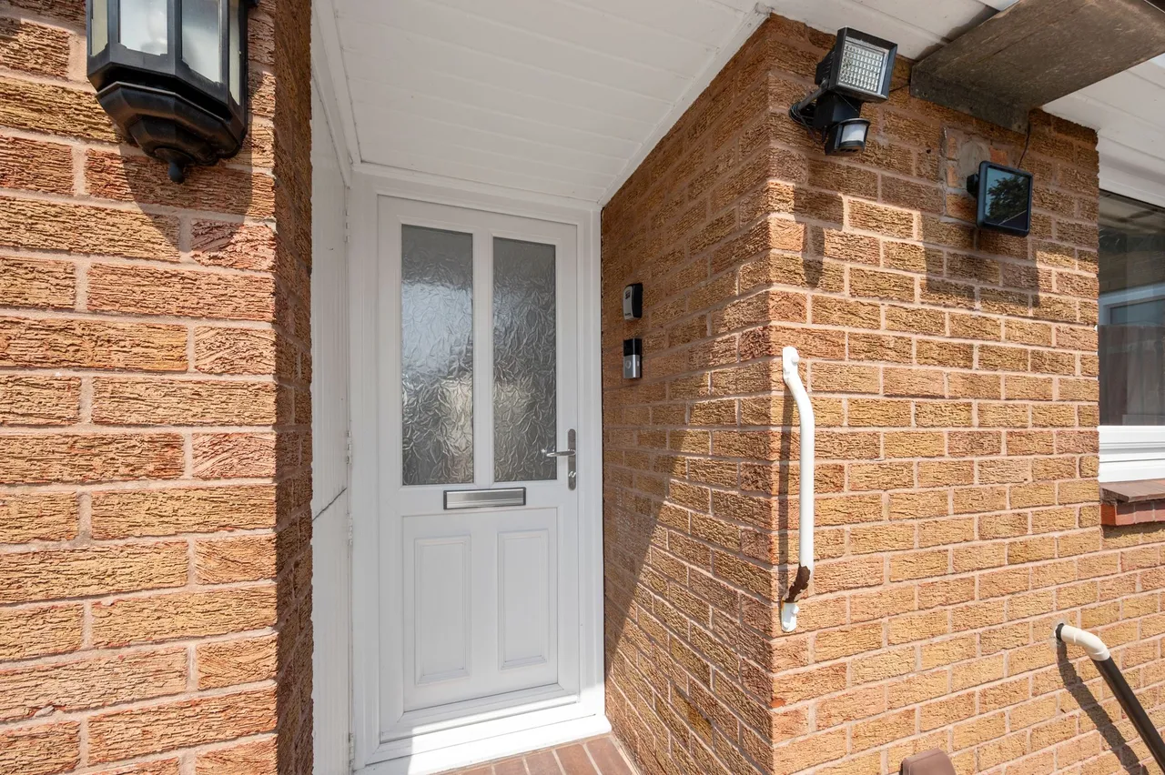 40a Gairloch Close, Fearnhead, Warrington, Warrington, WA2 0SG, photo 5
