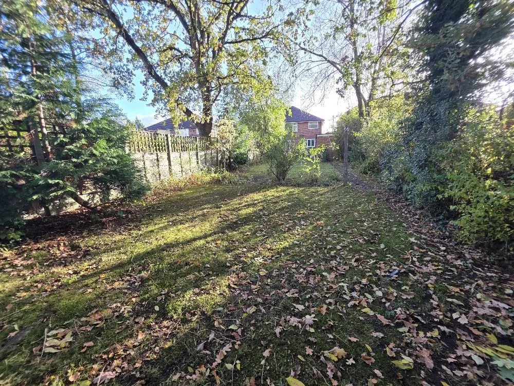 Queensway, Heald Green, photo 15
