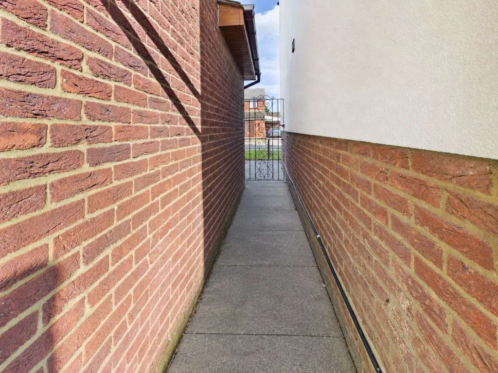 Mountbatten Drive, Biggleswade, SG18, photo 37