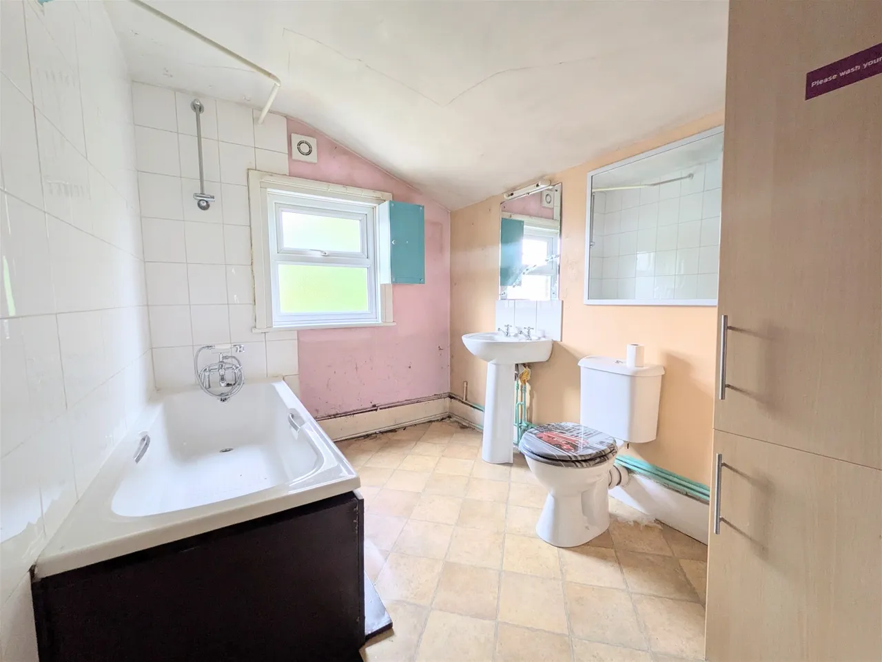 Hainault Road, Romford, RM6, photo 7