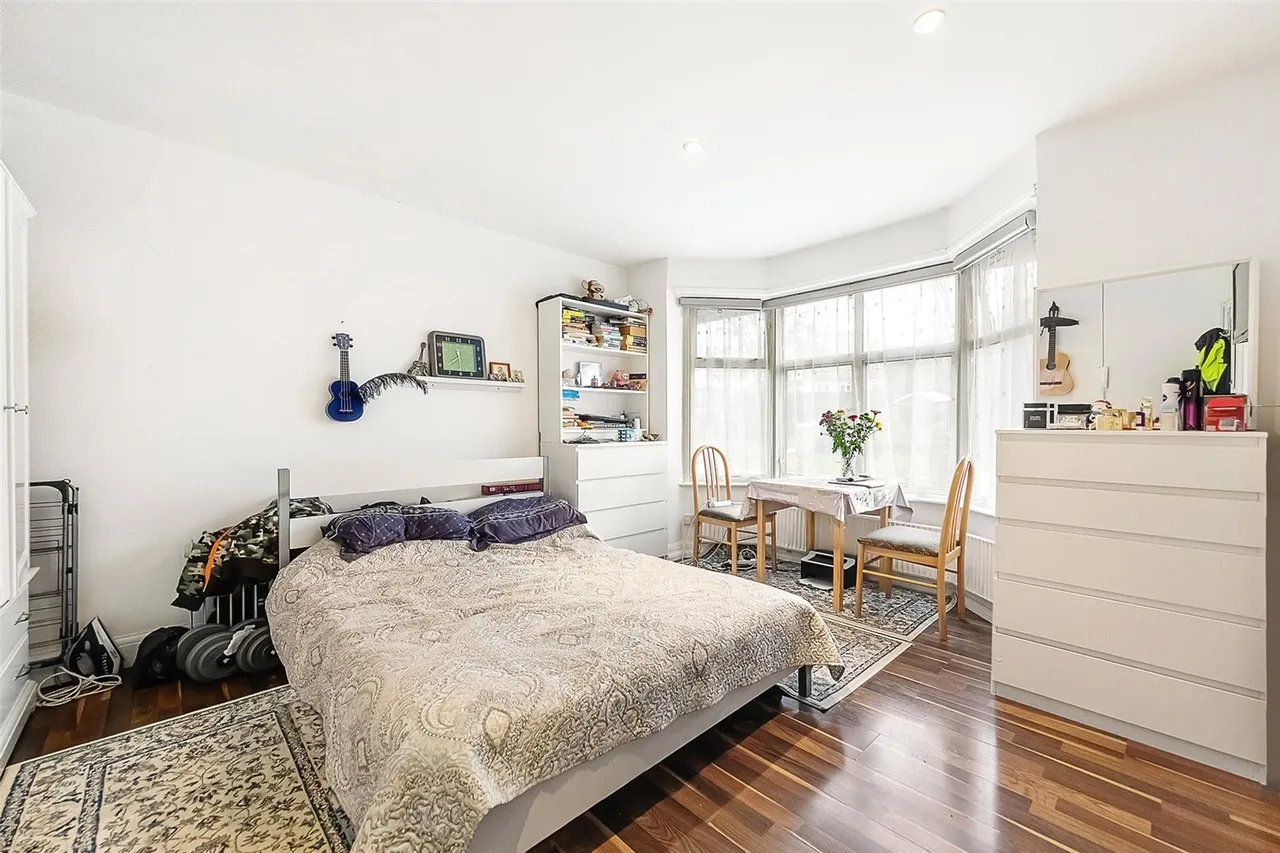 Tanfield Avenue, London, photo 6