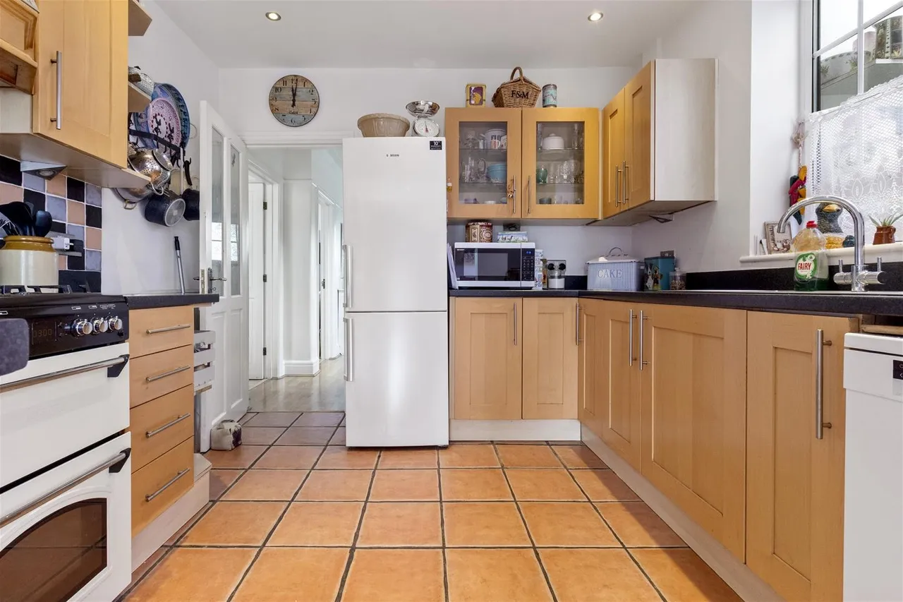 Beaumont Road, Worthing, photo 8