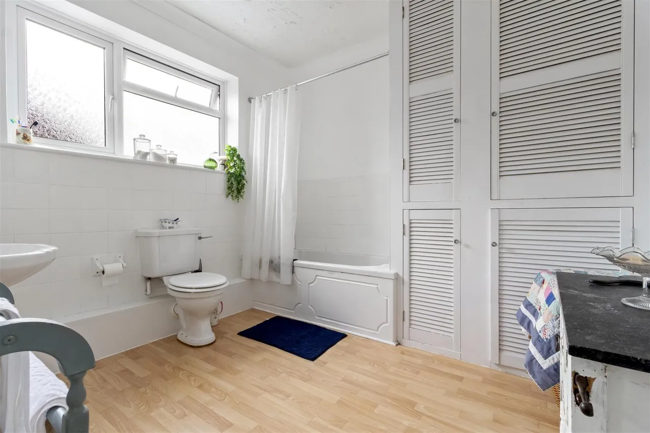 Beaumont Road, Worthing, photo 24
