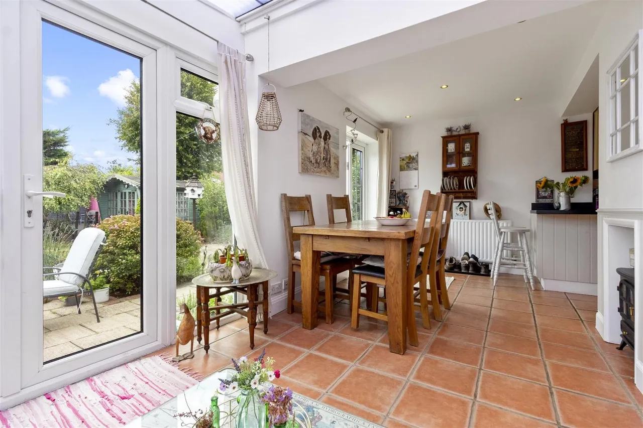 Beaumont Road, Worthing, photo 11