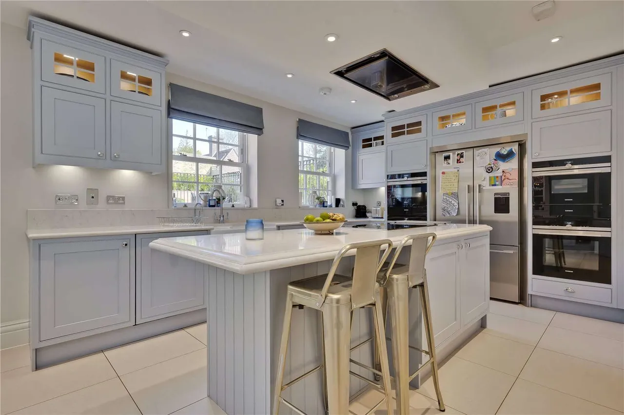 West Street, Reigate, RH2, photo 4