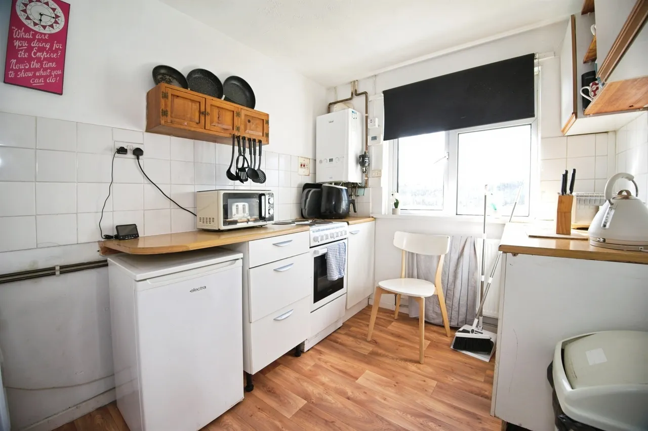 Maes-Y-Felin Bridgend, CF31, photo 7