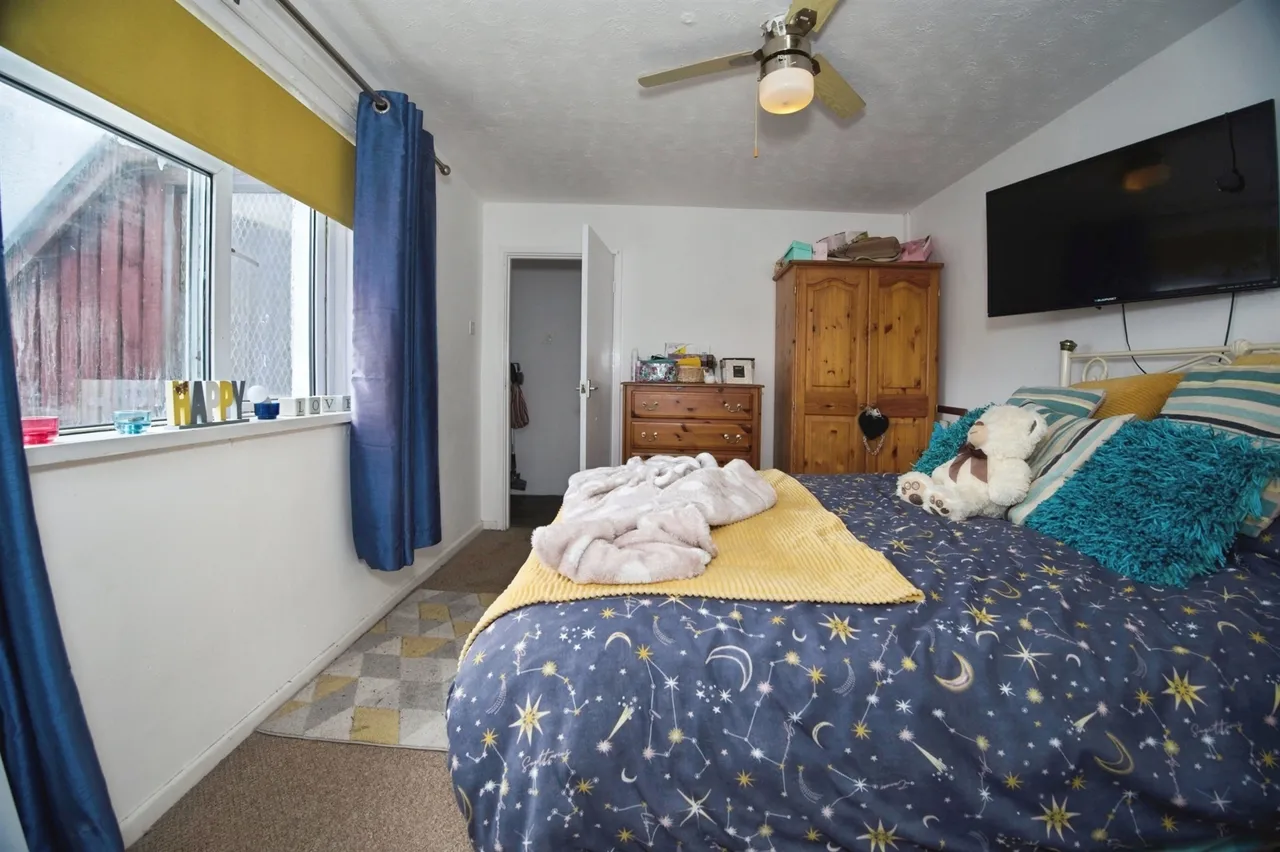 Maes-Y-Felin Bridgend, CF31, photo 9