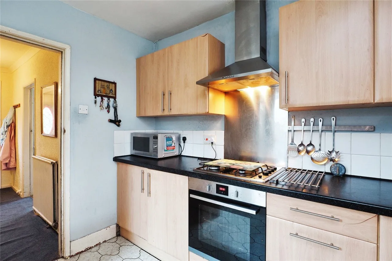 Cranfield Walk, Clifton, Nottingham, NG11, photo 4
