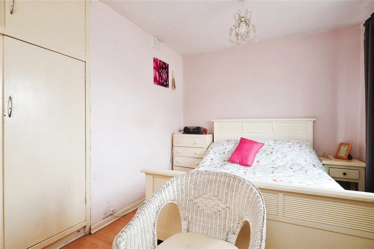 Cranfield Walk, Clifton, Nottingham, NG11, photo 15