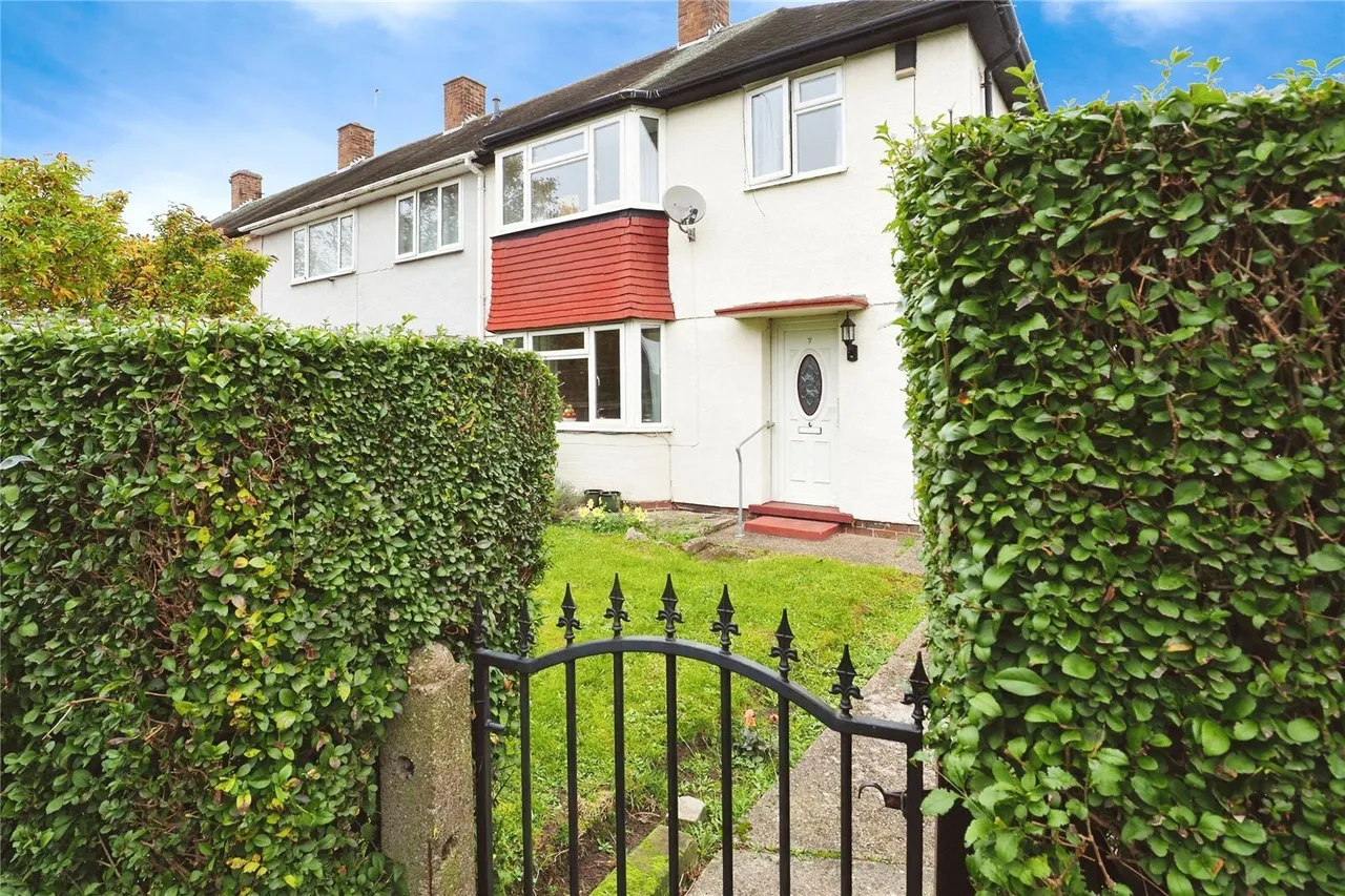 3 bed house for sale — Cranfield Walk, Clifton, Nottingham, NG11