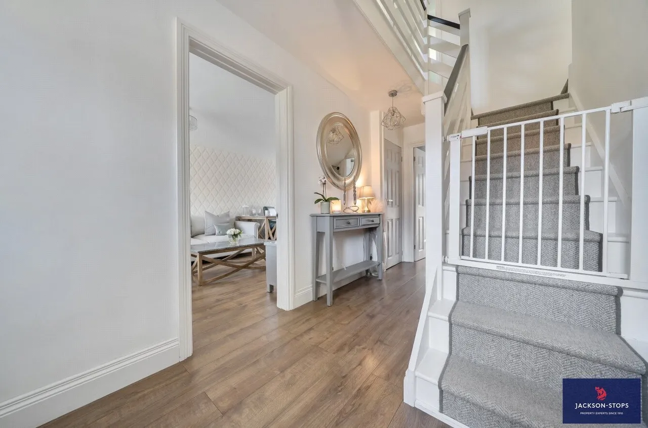 High Street, Ridgmont, MK43, photo 8