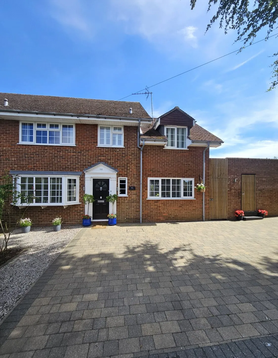 4 bed property for sale, High Street, Ridgmont, MK43